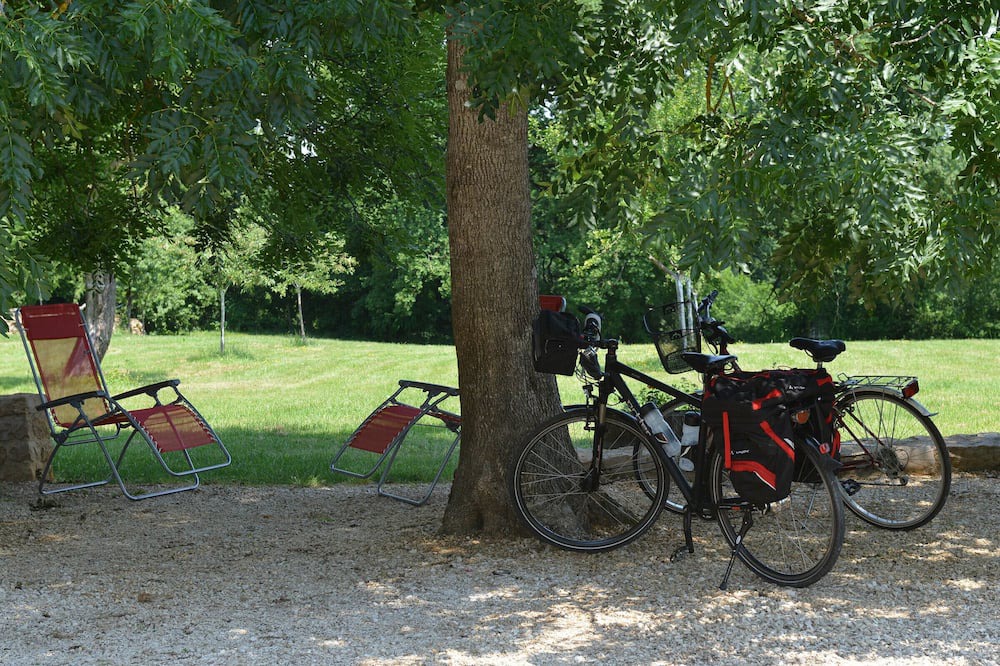 Photo of Outdoor in Villeneuve d'Aveyron