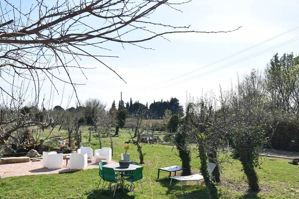 Photo of Outdoor in Le Cailar