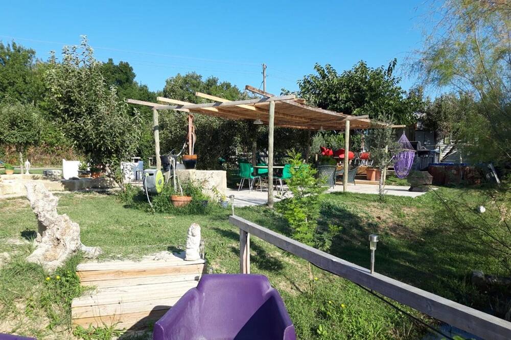 Photo of Outdoor in Le Cailar