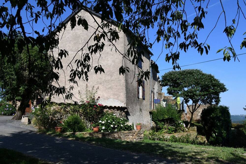 Photo of Outdoor in Montclar
