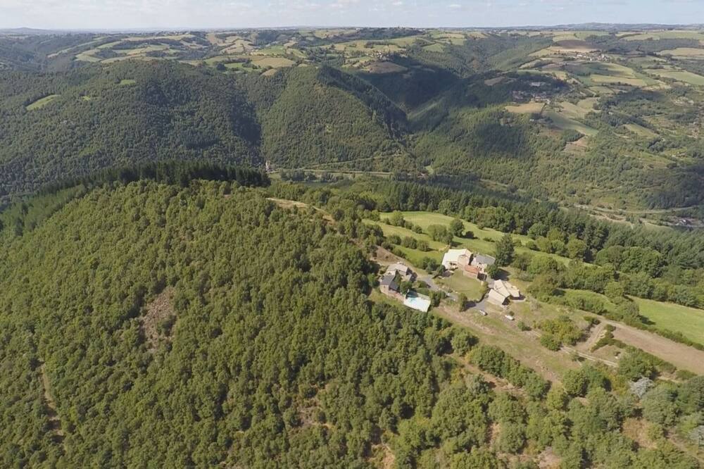 Photo of Outdoor in Montclar
