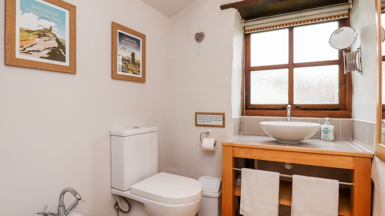 Photo of Others in Sourton