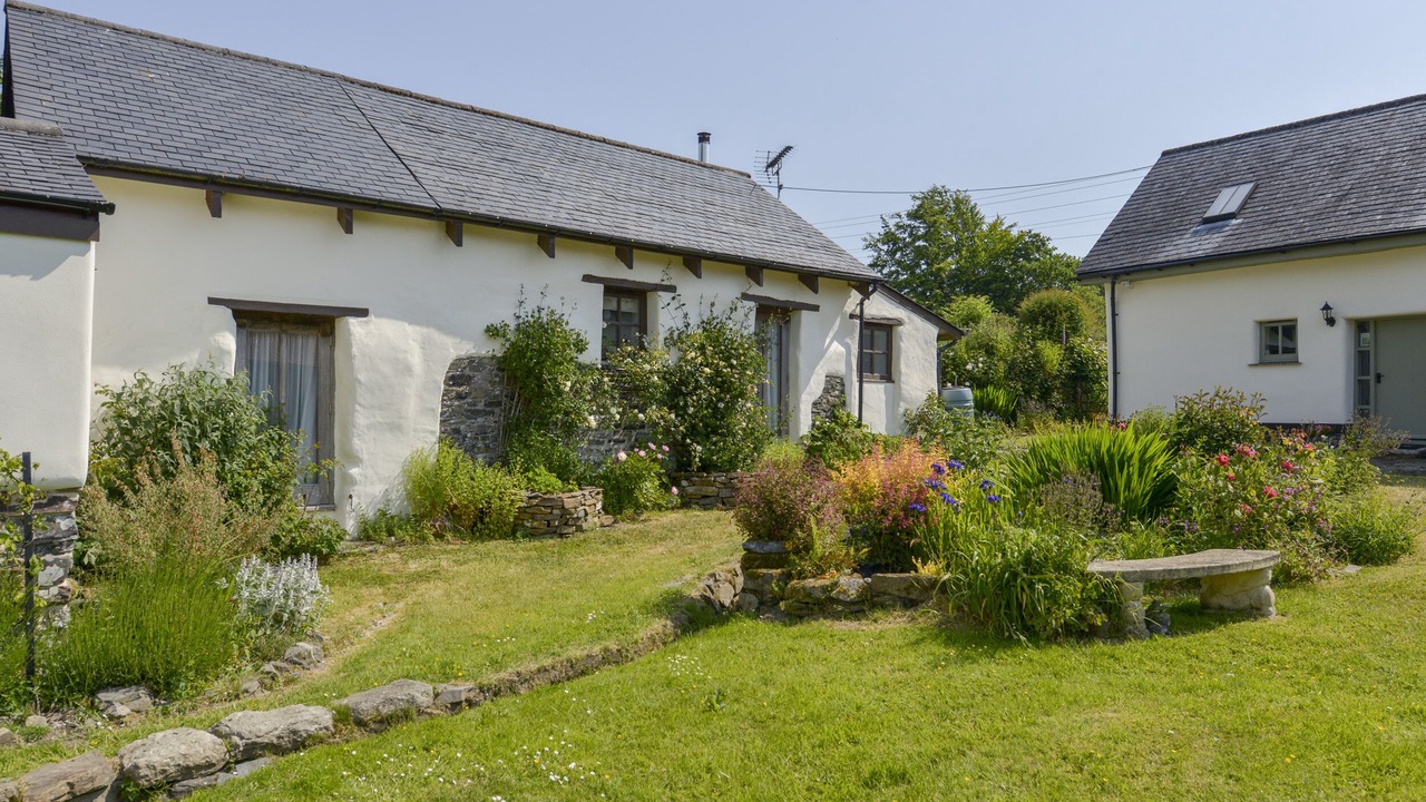 Photo of Others in Sourton