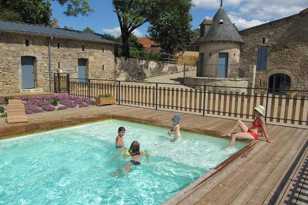 Photo of Outdoor in Roussennac