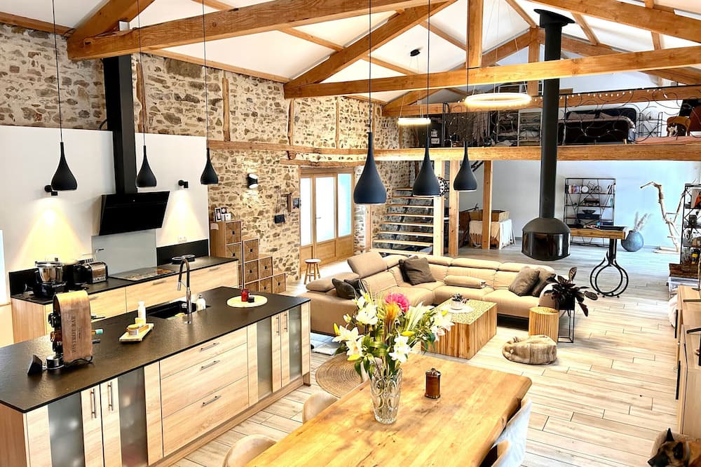 Photo of Others in Saint-Vert