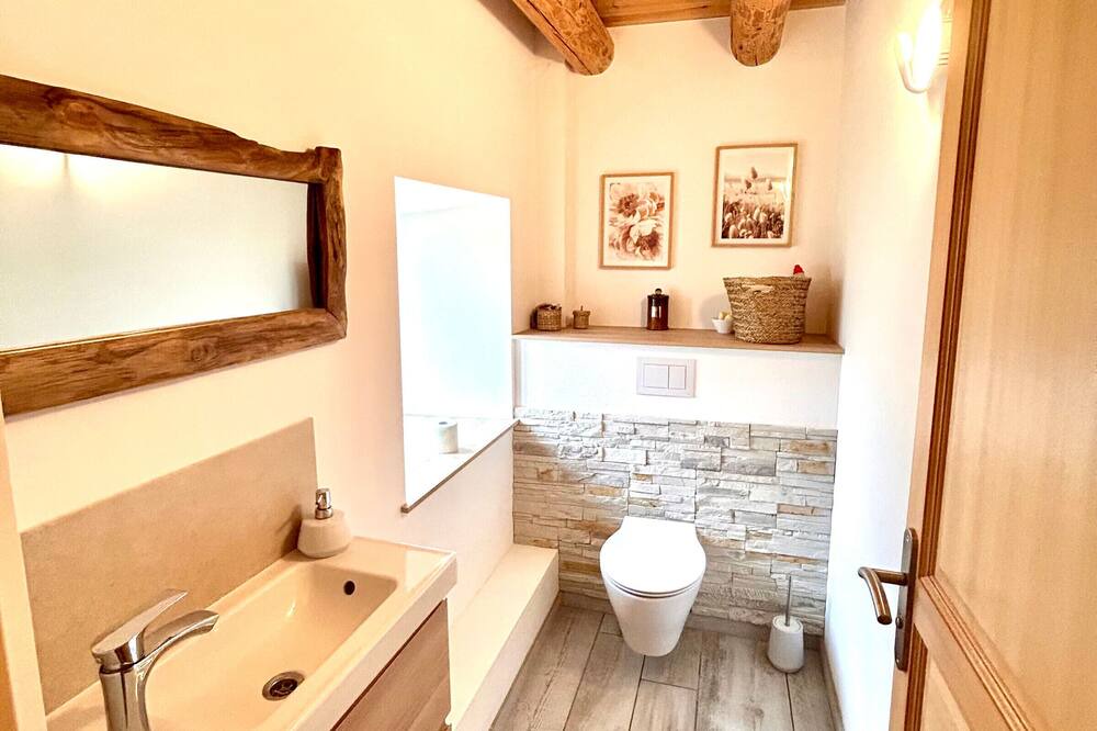 Photo of Bathroom in Saint-Vert