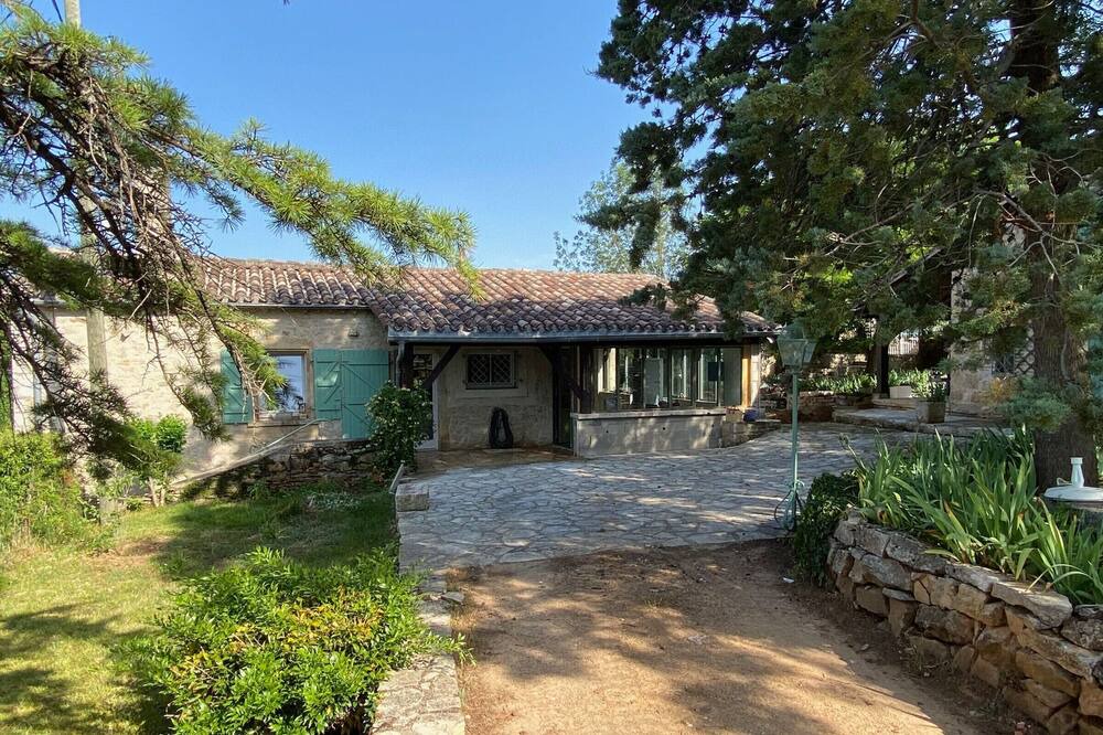 Photo of Outdoor in Bruniquel