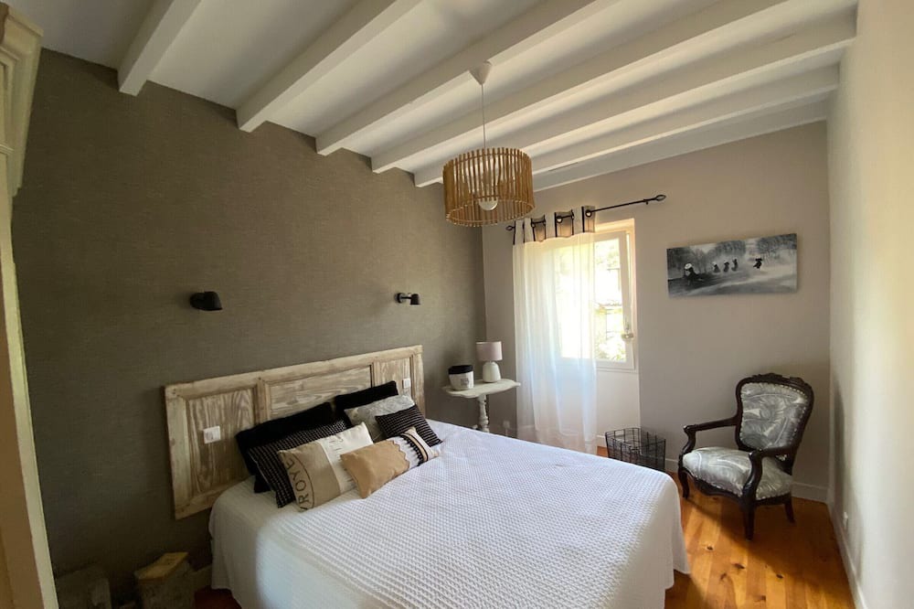 Photo of Bedroom in Bruniquel