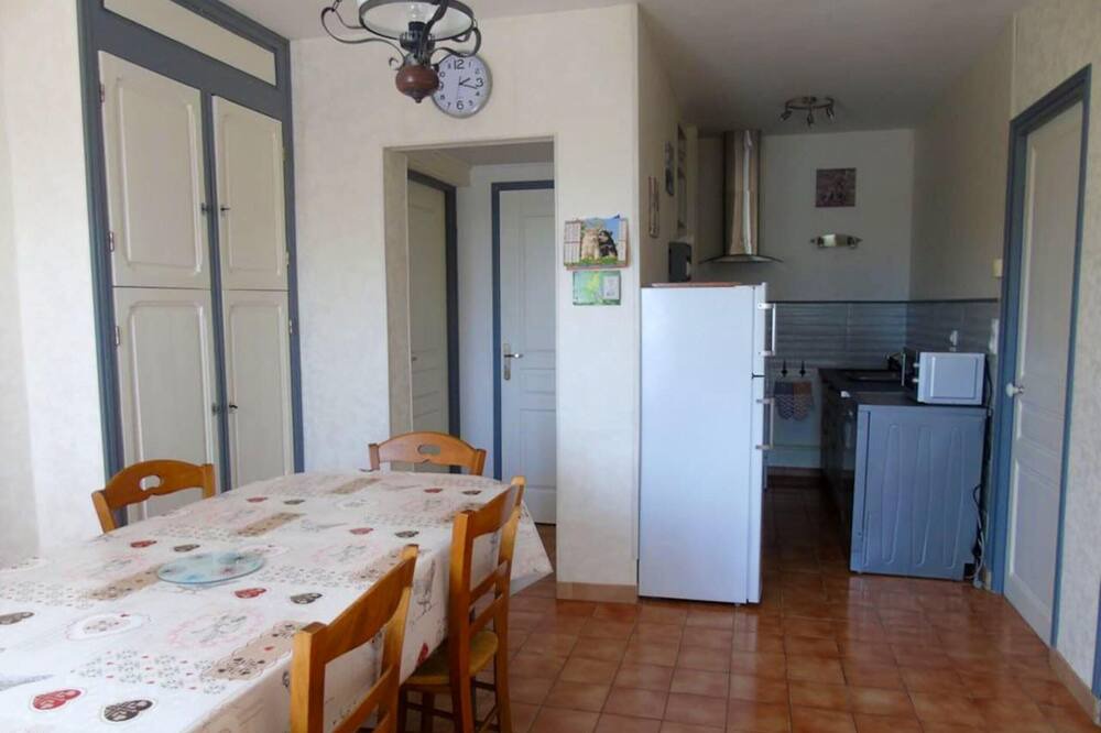 Photo of Livingroom in Avesnes-en-Val