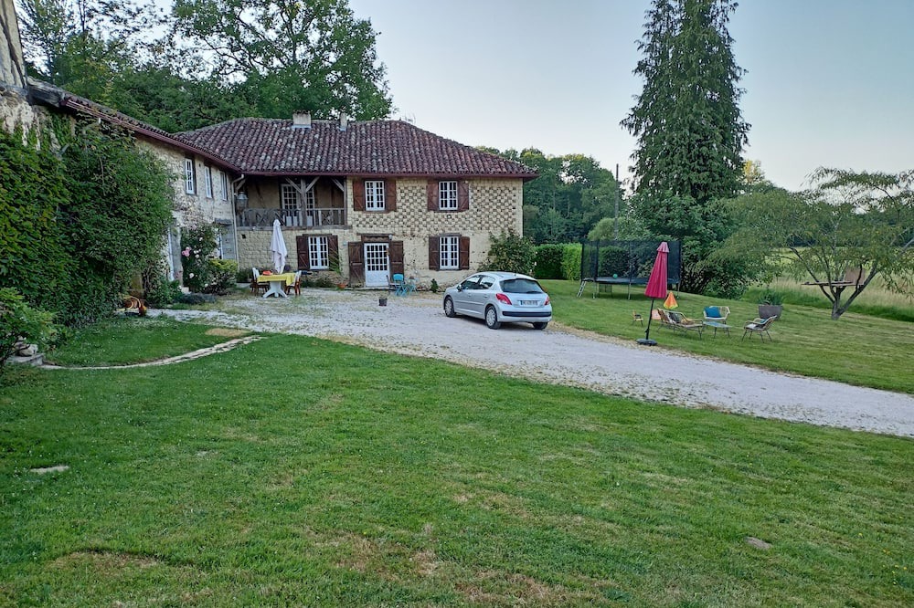 Photo of Outdoor in Cizos