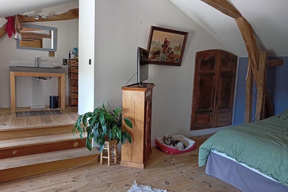 Photo of Bedroom in Cizos