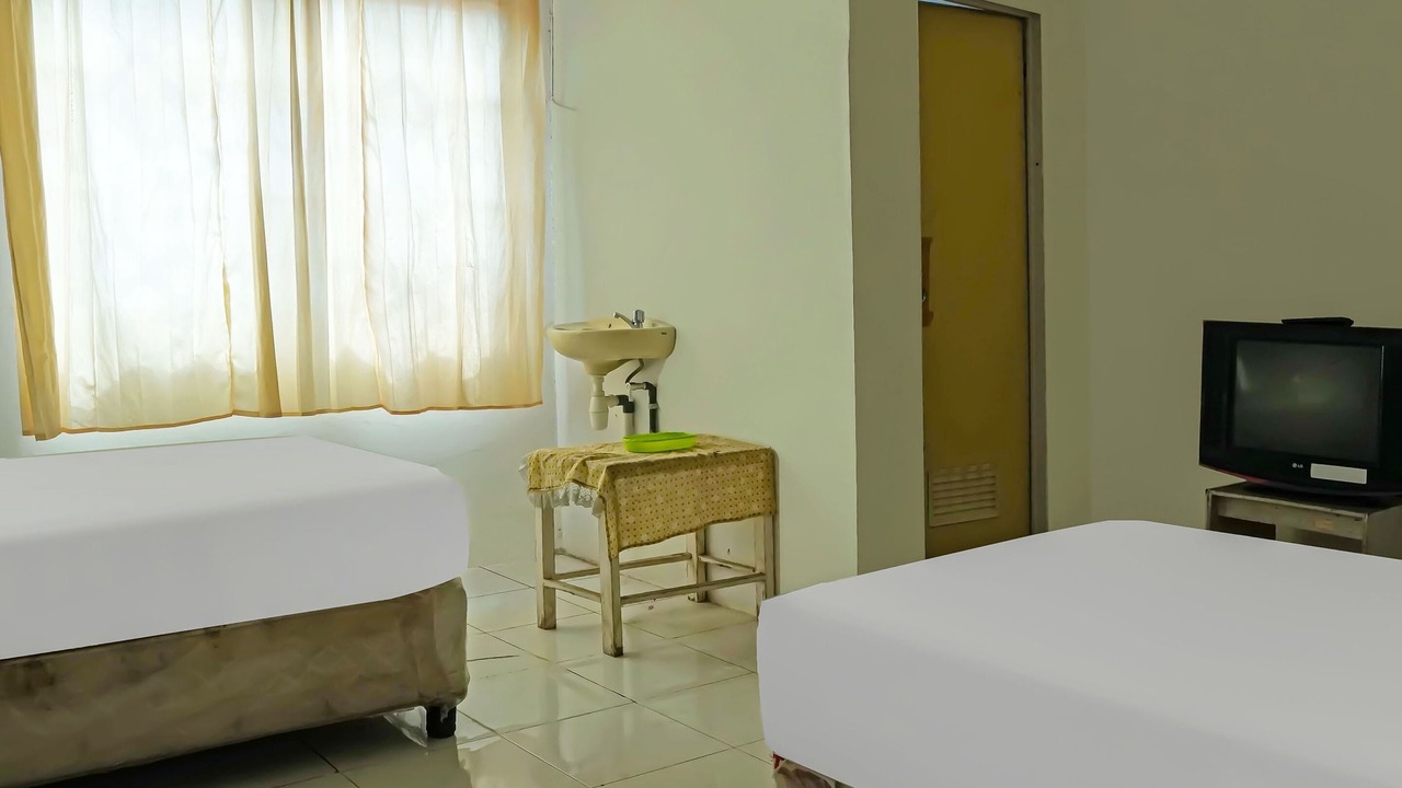 Photo of Bedroom in Melayu
