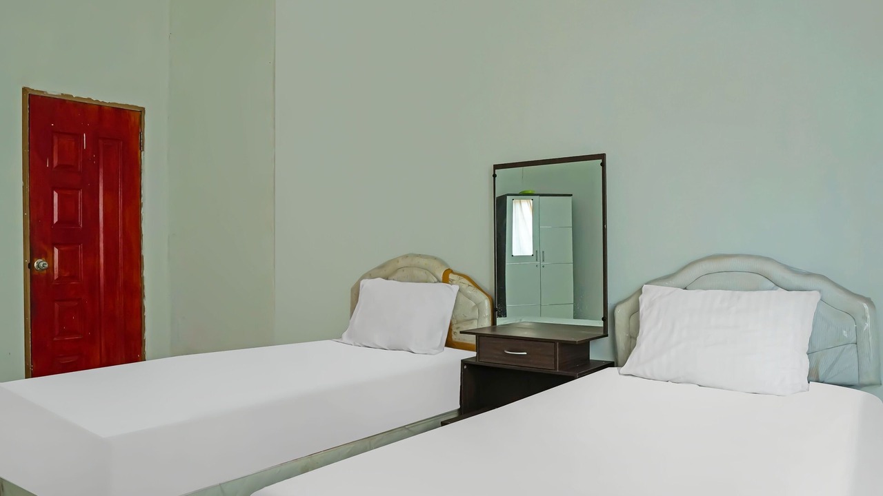 Photo of Bedroom in Melayu
