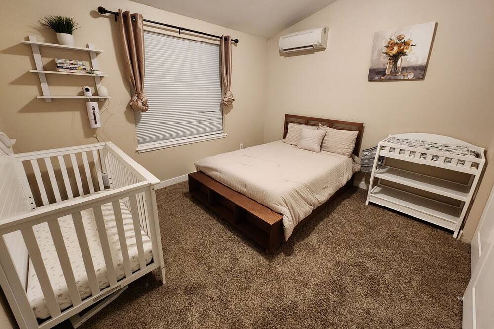 Photo of Bedroom in McKenna