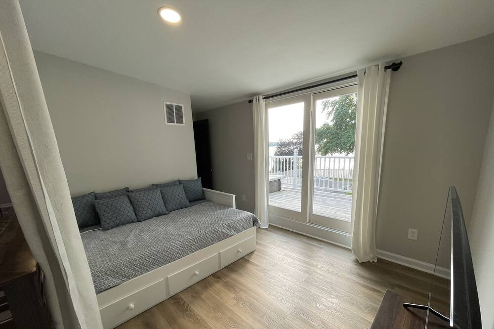 Photo of Bedroom in Perryman