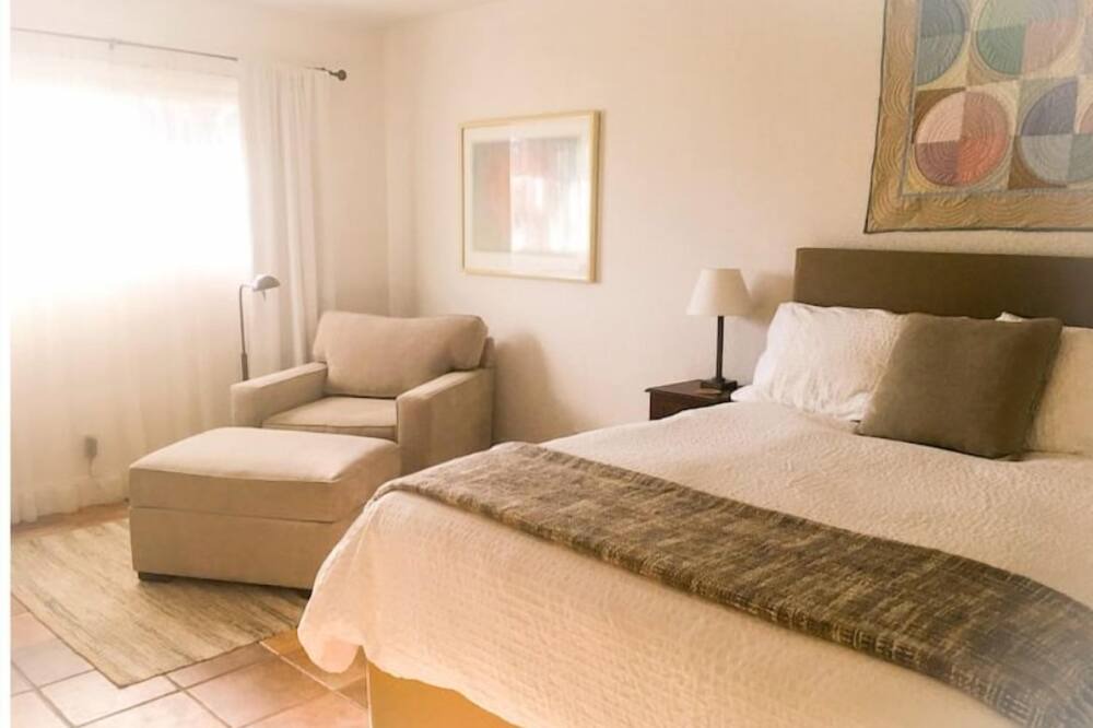 Photo of Bedroom in Santa Rosa