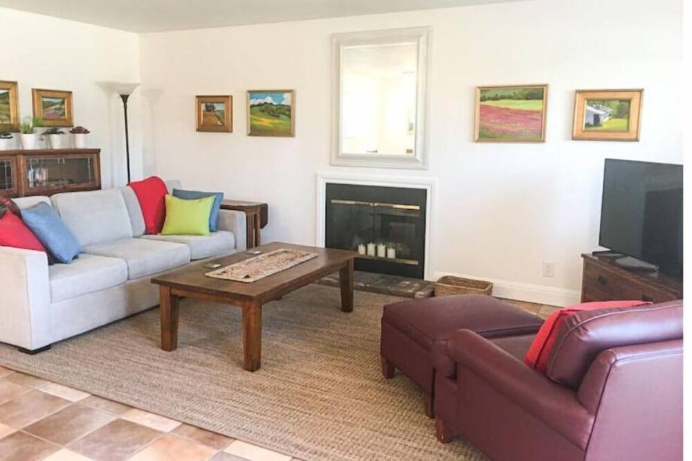 Photo of Livingroom in Santa Rosa