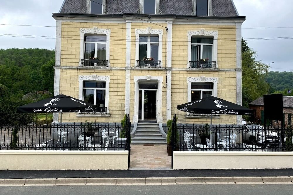 Photo of Outdoor in Les Hautes-Rivieres