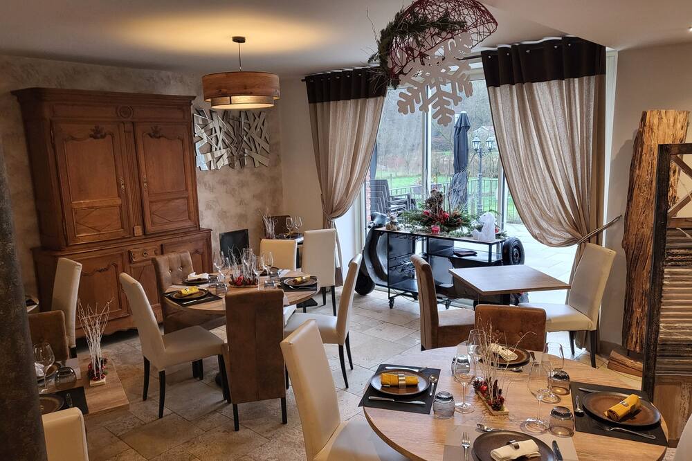 Photo of Others in Les Hautes-Rivieres