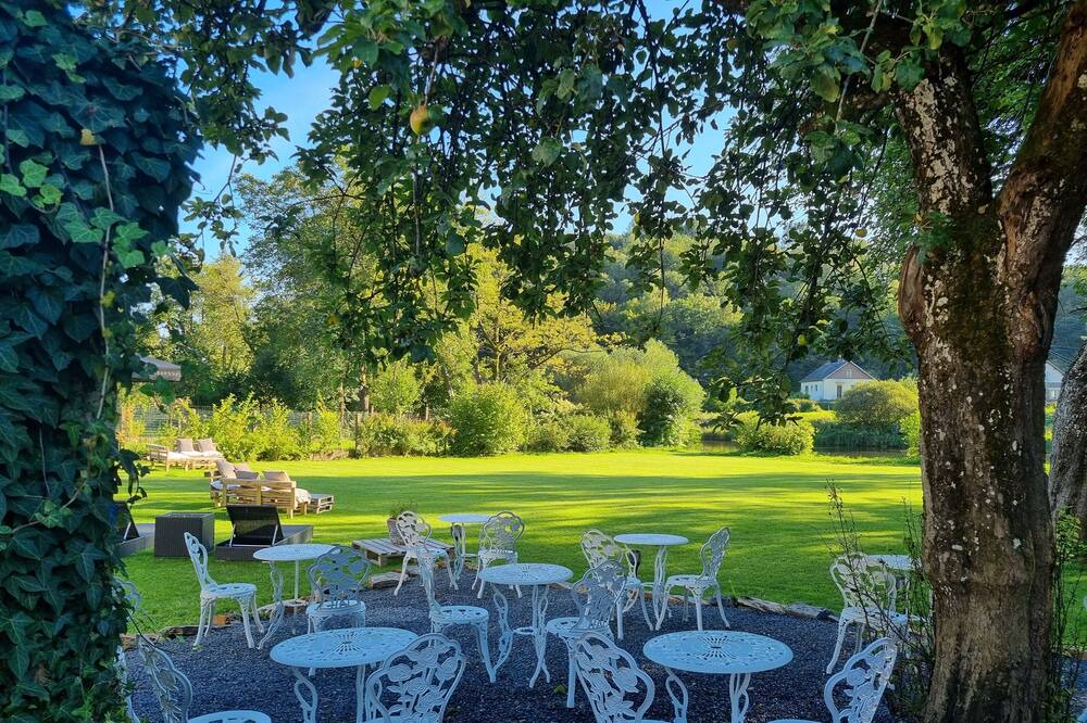 Photo of Outdoor in Les Hautes-Rivieres