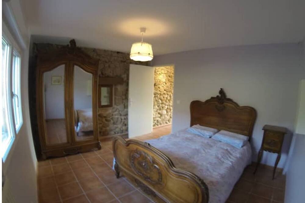 Photo of Bedroom in Teche