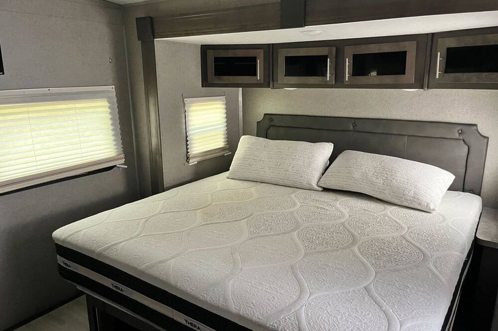 Photo of Bedroom in Center Point