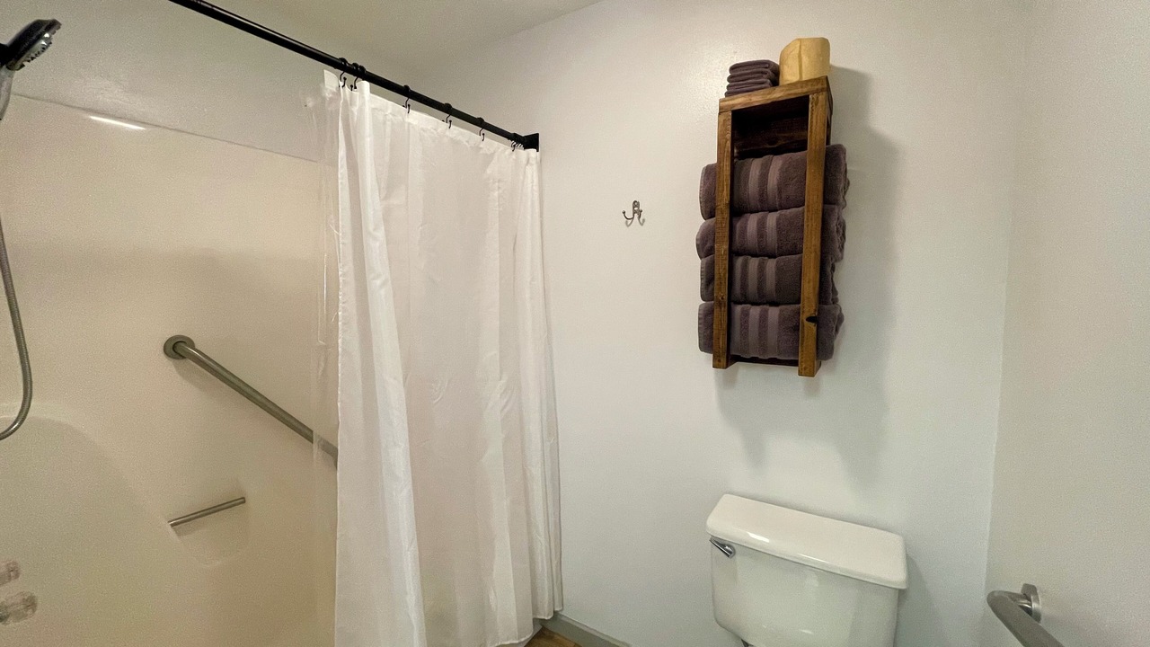 Photo of Bathroom in Greers Ferry