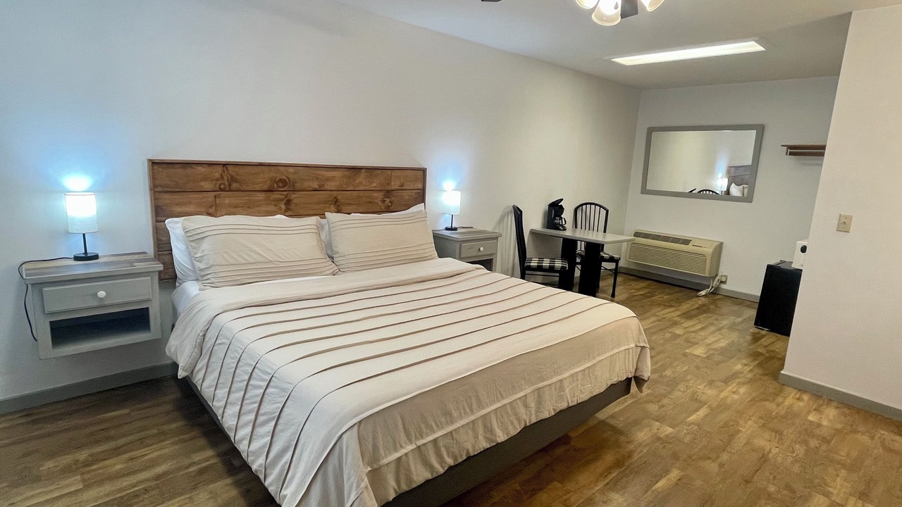 Photo of Bedroom in Greers Ferry