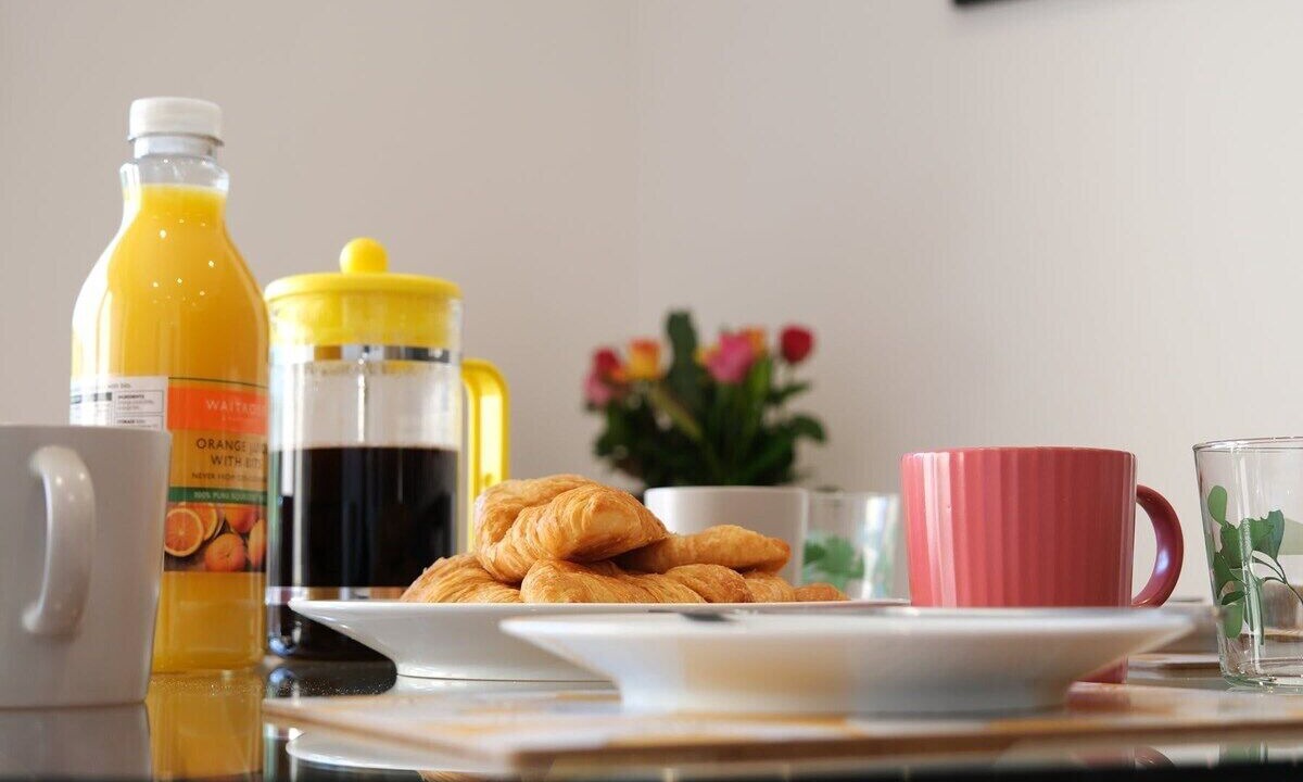 Photo of Others in Ealing Common