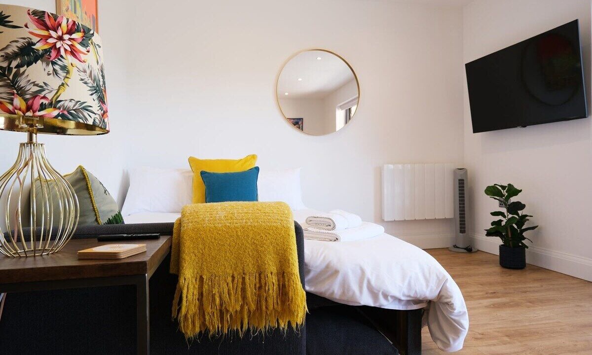 Photo of Bedroom in Ealing Common