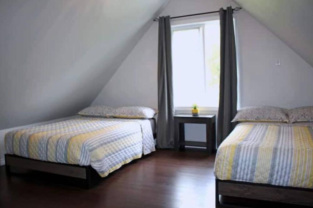 Photo of Bedroom in Bancroft