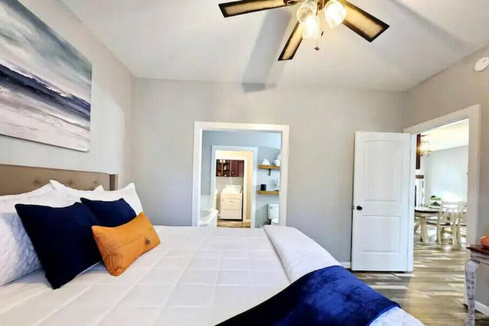 Photo of Bedroom in Valley Head