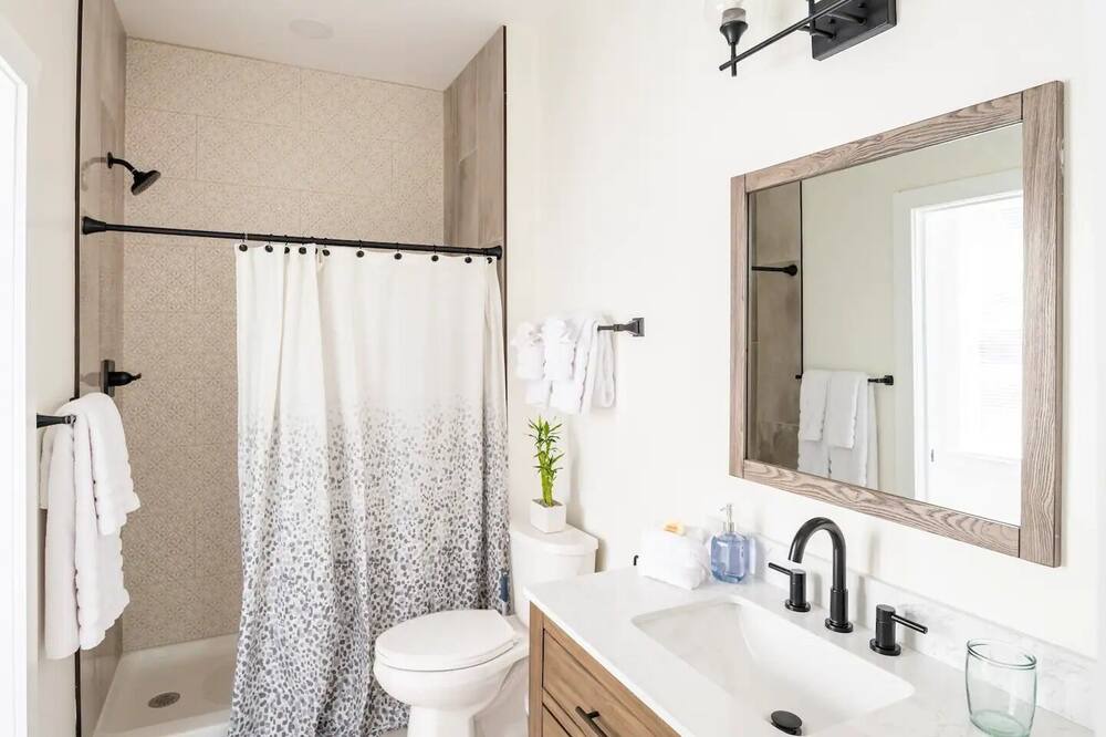 Photo of Bathroom in Newport