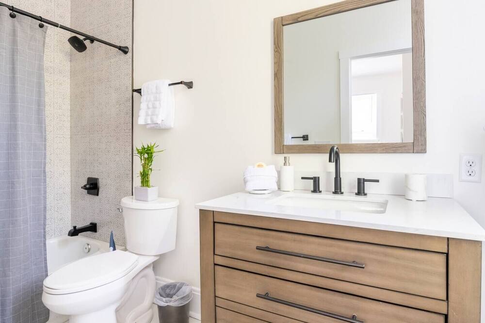 Photo of Bathroom in Newport
