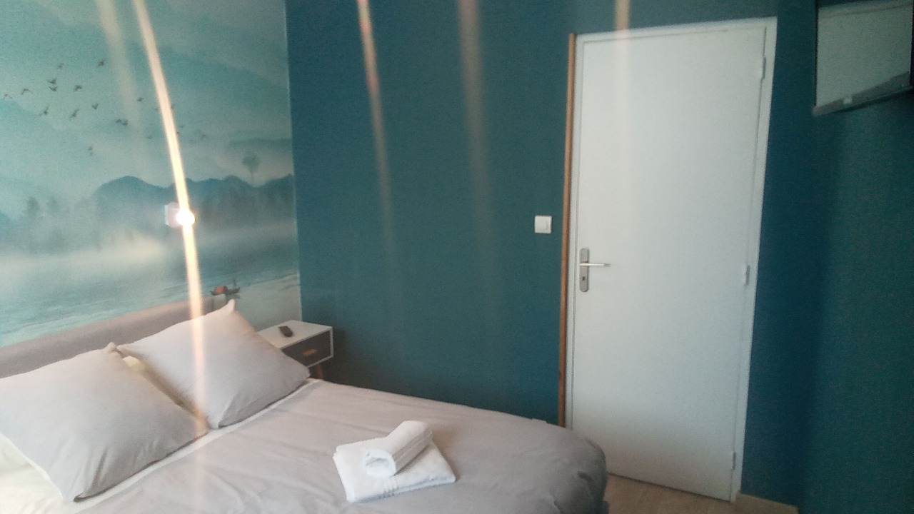 Photo of Bedroom in Conde-sur-Noireau