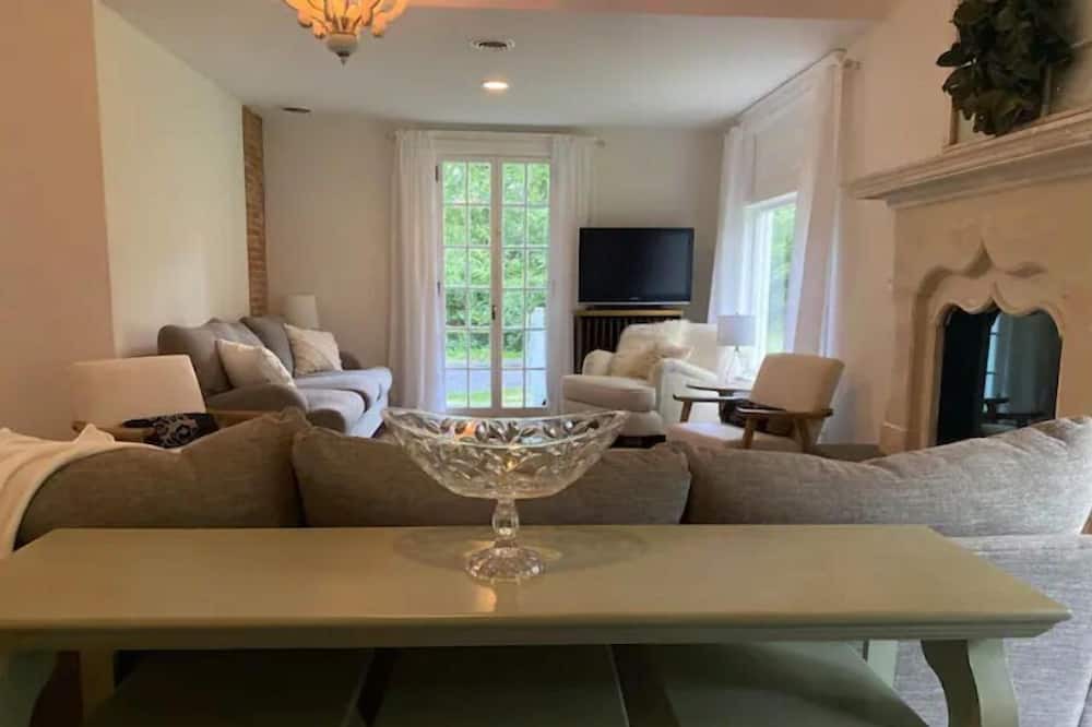 Photo of Others in Mottville