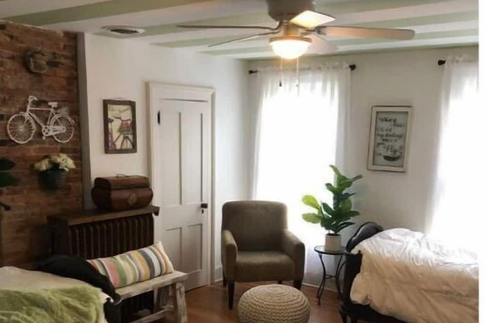 Photo of Bedroom in Mottville