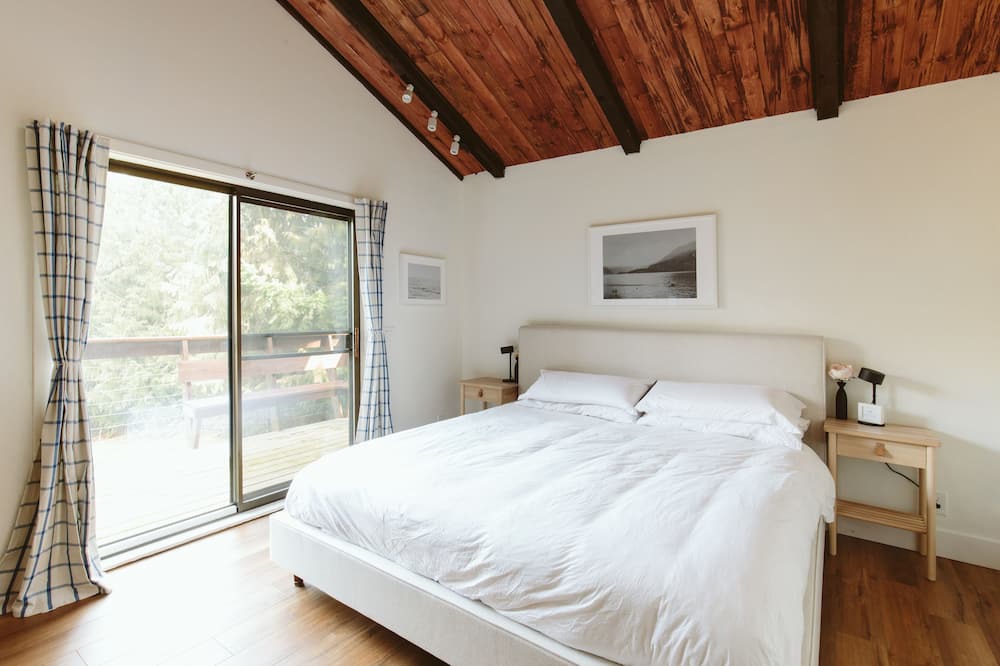 Photo of Bedroom in Hood River