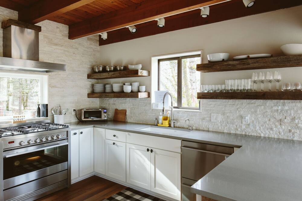 Photo of Kitchen in Hood River
