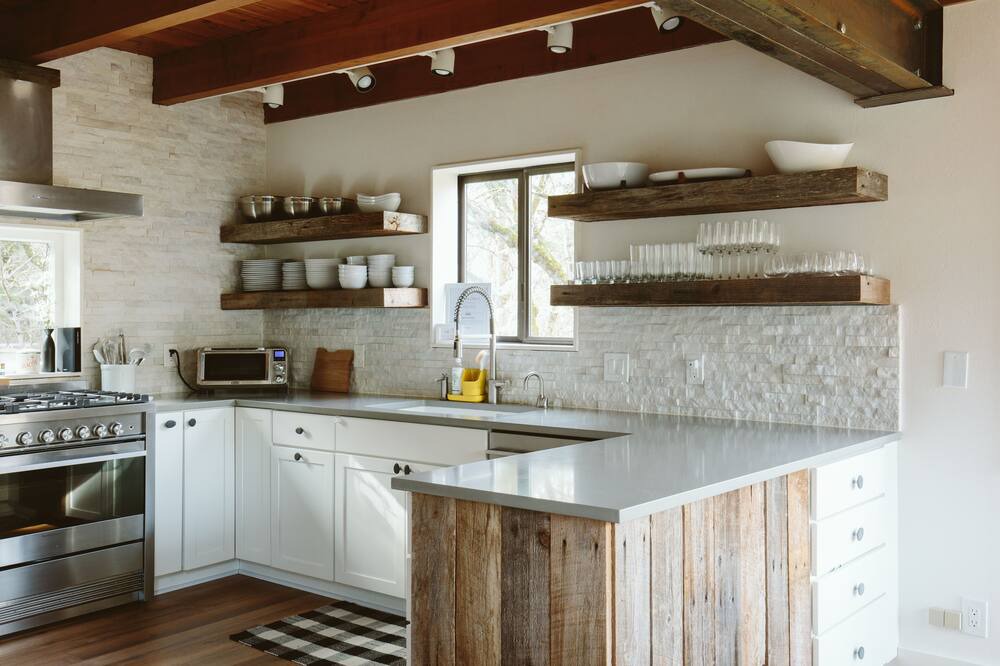 Photo of Kitchen in Hood River