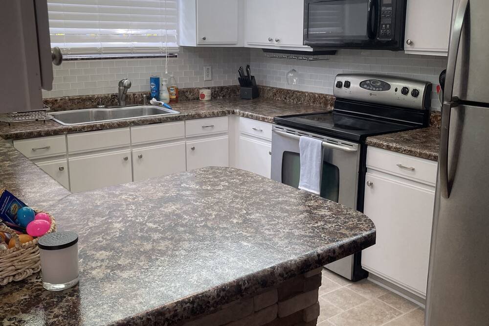 Photo of Kitchen in Edgar