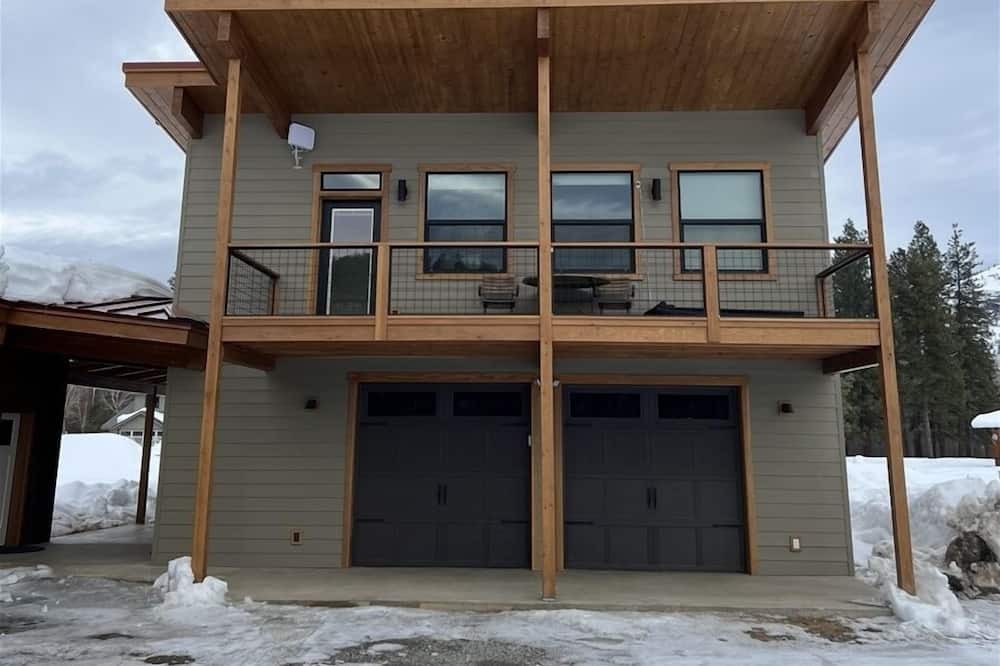 Photo of Outdoor in Winthrop