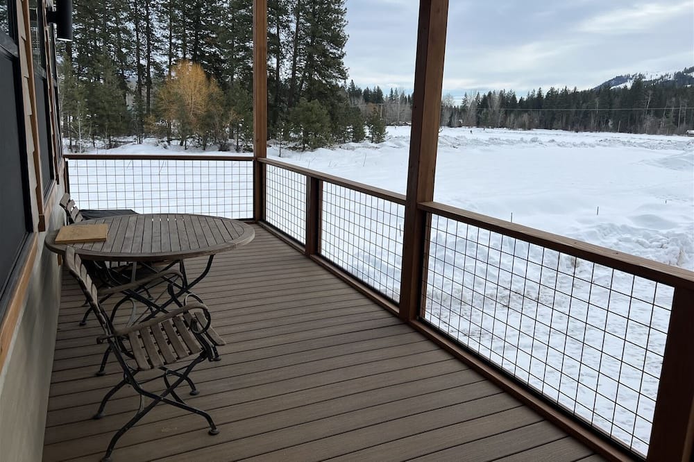 Photo of Outdoor in Winthrop