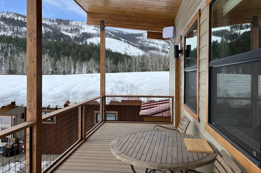 Photo of Outdoor in Winthrop