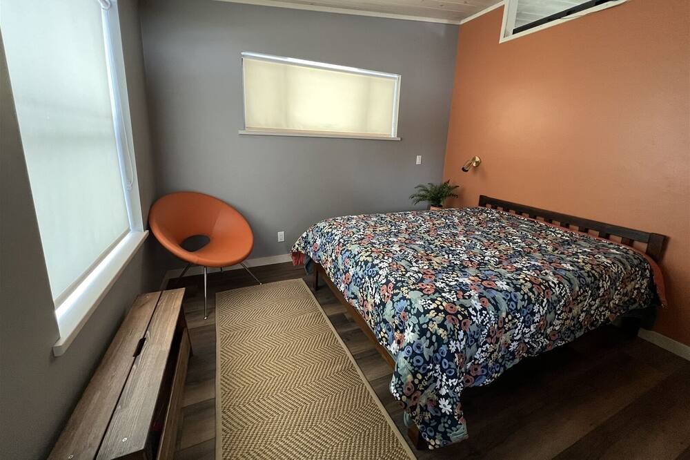 Photo of Bedroom in Winthrop