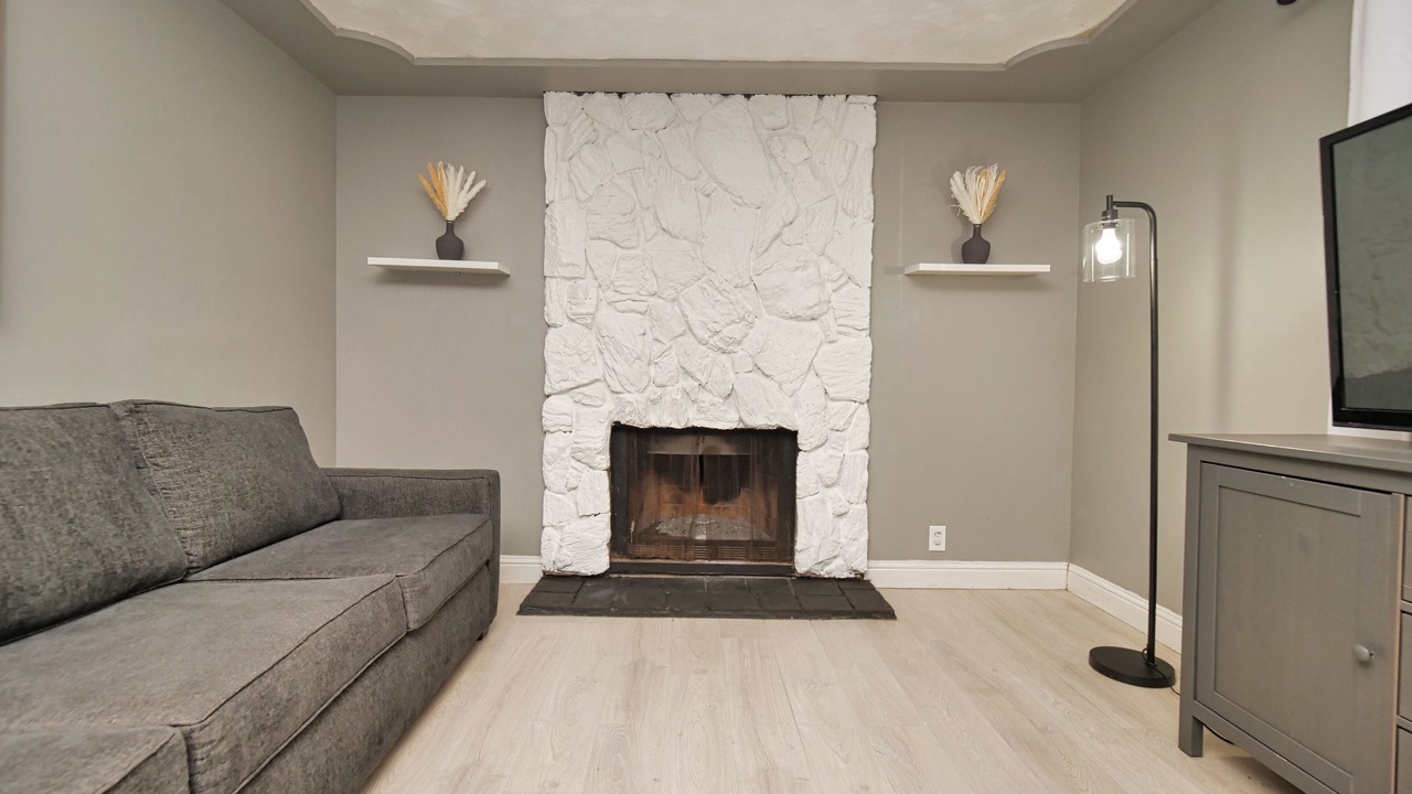 Photo of Livingroom in Sacramento