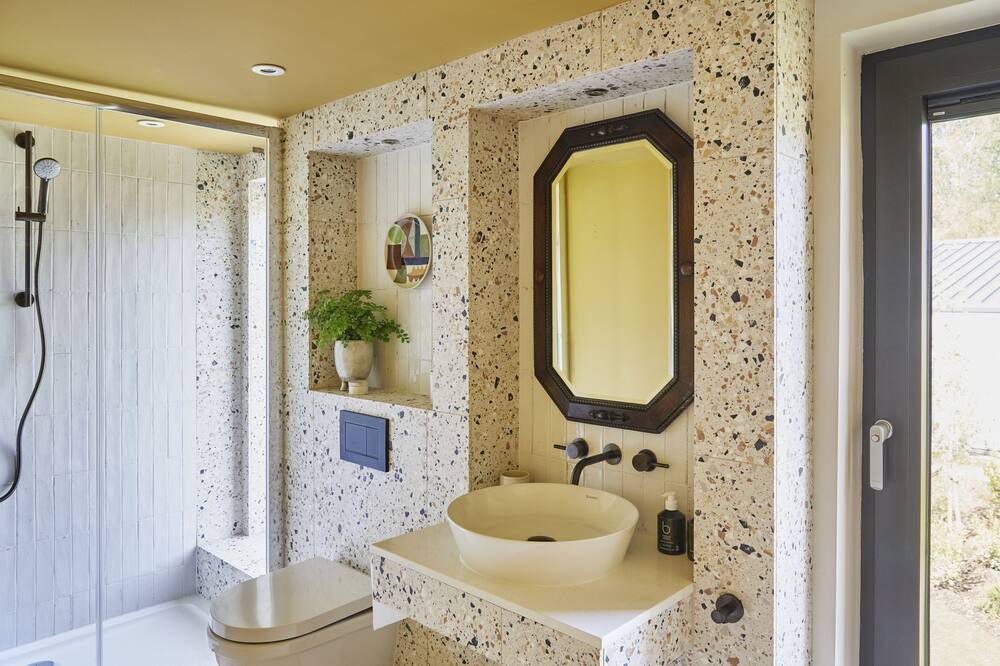 Photo of Bathroom in Lechlade