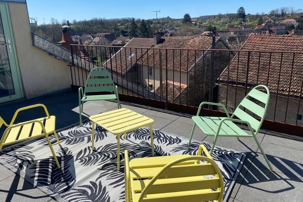 Photo of Outdoor in Beze