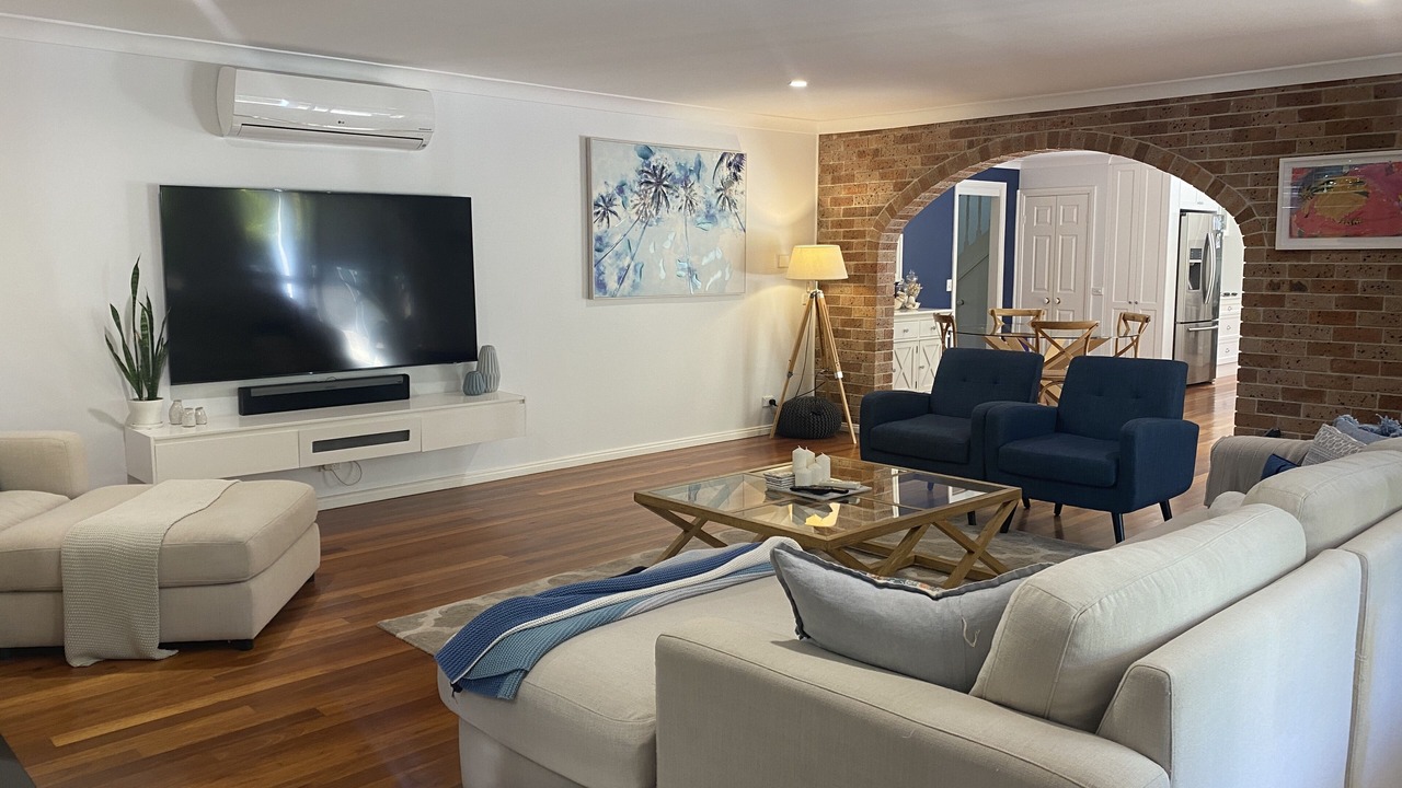 Photo of Livingroom in Frenchs Forest