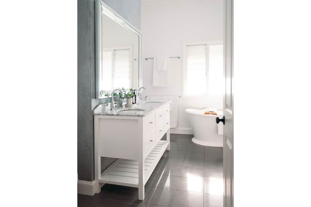 Photo of Bathroom in Hunter Valley